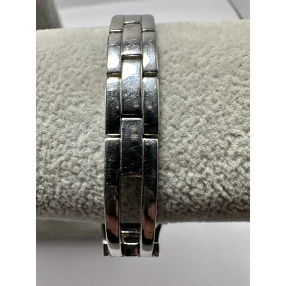 Armitron Now 75/3475 Womens Watch New‎ Battery 17MM 7.25